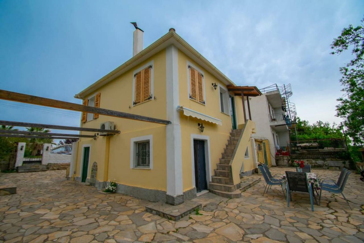 Traditional Village House Méson Yerakaríon Kültér fotó